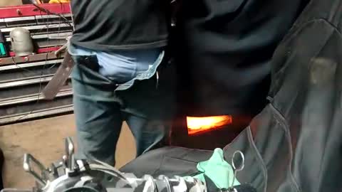 Snapshot of dirtmcgirt82 chatting on December 28, 10:25 am dirtmcgirt82 online show from December 28, 10:25 am