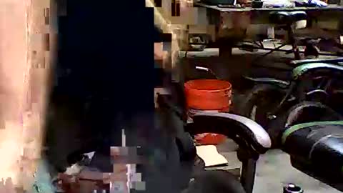 Snapshot of dirtmcgirt82 chatting on December 29, 9:39 am dirtmcgirt82 online show from December 29, 9:39 am