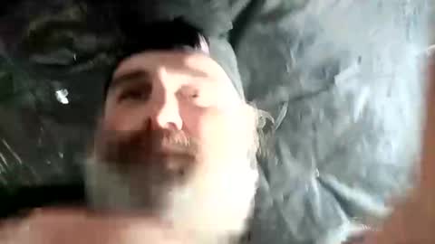 Snapshot of dirtmcgirt82 chatting on January 1, 9:28 am dirtmcgirt82 online show from January 1, 9:28 am