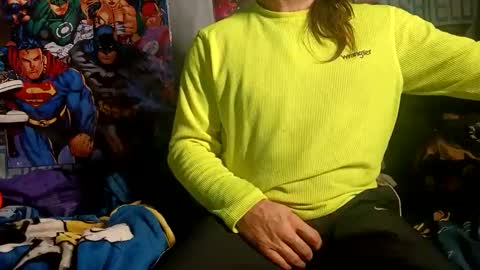 Snapshot of dirtmcgirt82 chatting on January 26, 2:24 am dirtmcgirt82 online show from January 26, 2:24 am