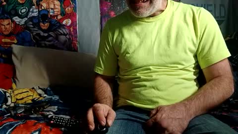 Snapshot of dirtmcgirt82 chatting on January 29, 3:47 pm dirtmcgirt82 online show from January 29, 3:47 pm