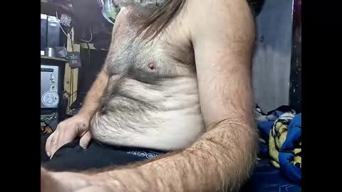 Snapshot of dirtmcgirt82 chatting on December 1, 8:08 am dirtmcgirt82 online show from December 1, 8:08 am