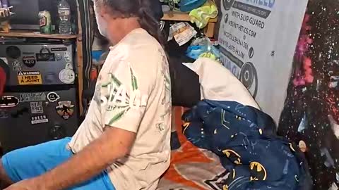 Snapshot of dirtmcgirt82 chatting on March 3, 7:25 am dirtmcgirt82 online show from March 3, 7:25 am