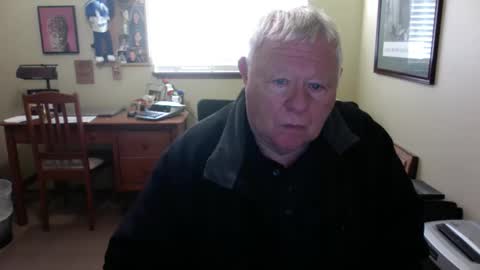 dirtrider195080438 online show from April 19, 4:50 pm