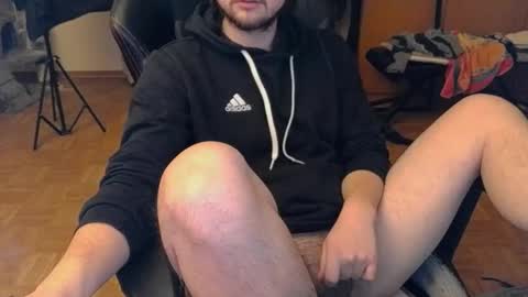 Snapshot of dirty_fun_boy chatting on November 30, 1:59 pm dirty_fun_boy online show from November 30, 1:59 pm