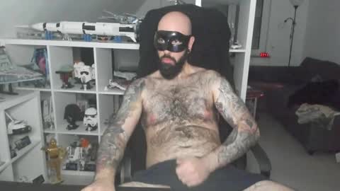 Robert online show from November 29, 10:46 pm