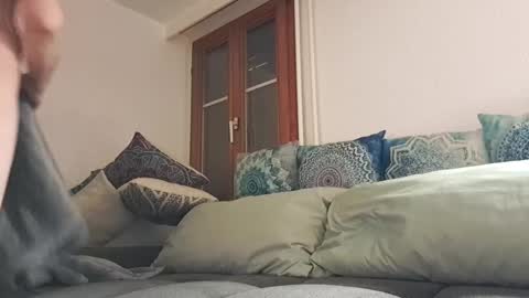 Snapshot of dirtybastard81 chatting on January 31, 12:40 pm Jan online show from January 31, 12:40 pm