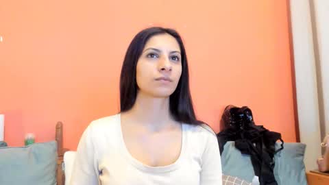 Dirtybeya online show from November 1, 8:55 pm