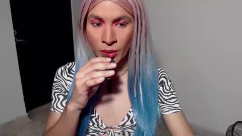 dirtydanezka online show from November 21, 4:33 am