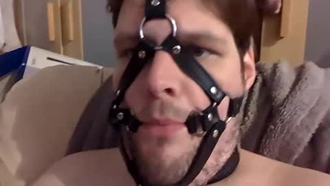 Snapshot of dirtydogsday chatting on February 18, 4:16 pm Dirtydog online show from February 18, 4:16 pm