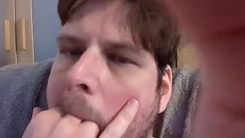 Snapshot of dirtydogsday chatting on March 4, 3:26 pm Dirtydog online show from March 4, 3:26 pm