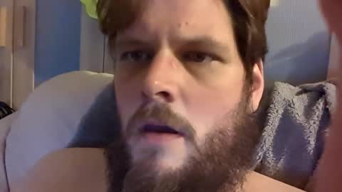 Snapshot of dirtydogsday chatting on October 6, 9:12 pm Dirtydog online show from October 6, 9:12 pm