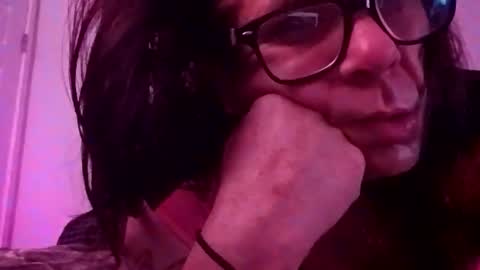 dirtygurl417898 online show from December 16, 12:10 pm