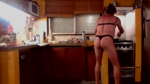 Snapshot of discretopasivo chatting on November 11, 1:27 am discretopasivo online show from November 11, 1:27 am