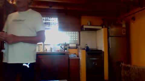 Snapshot of discretopasivo chatting on November 30, 1:59 pm discretopasivo online show from November 30, 1:59 pm