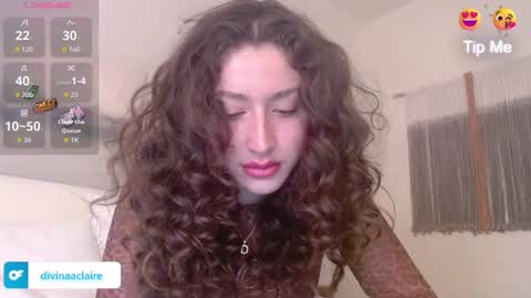 Divina Claire    online show from November 19, 3:17 am