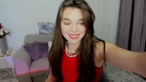 Hannah online show from November 29, 4:37 am