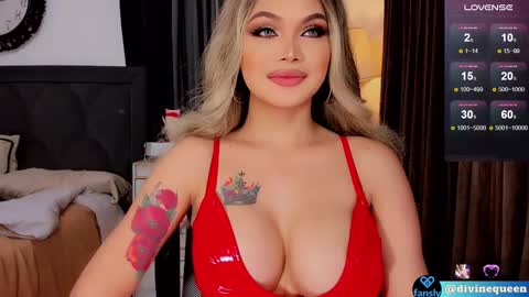 Snapshot of divinequeen chatting on March 2, 5:23 am online show from March 2, 5:23 am