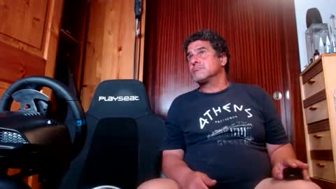 Snapshot of divitimido chatting on October 14, 1:50 am divitimido online show from October 14, 1:50 am