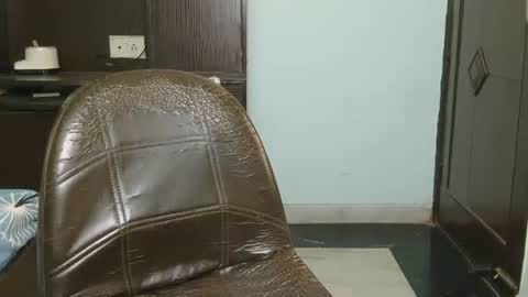 divyakhan online show from September 23, 4:15 am