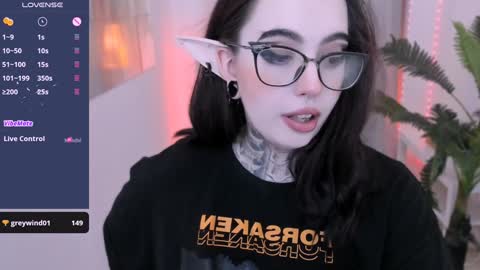 Snapshot of dixipixi_ chatting on January 25, 5:51 am dixipixi_ online show from January 25, 5:51 am