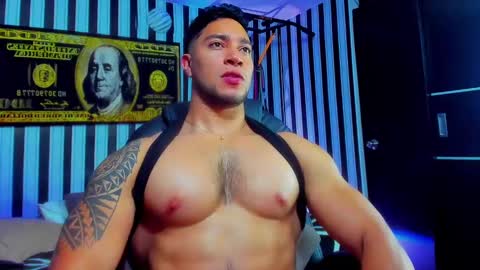 Snapshot of dixon_ray_ chatting on December 18, 3:47 am Dixon online show from December 18, 3:47 am