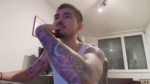 Snapshot of dixonhuang chatting on September 30, 6:13 pm D online show from September 30, 6:13 pm