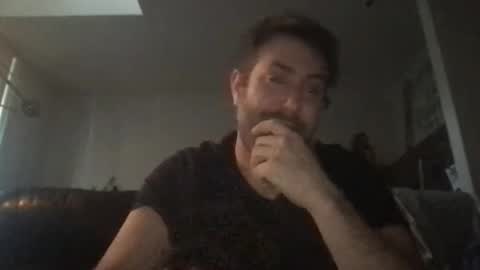 Snapshot of dj_chaterbate chatting on November 7, 9:15 pm DJ Chaterbate online show from November 7, 9:15 pm