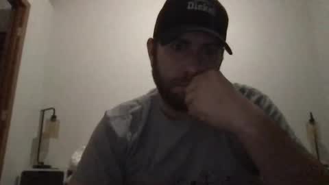 Snapshot of dj_chaterbate chatting on November 18, 7:02 am DJ Chaterbate online show from November 18, 7:02 am