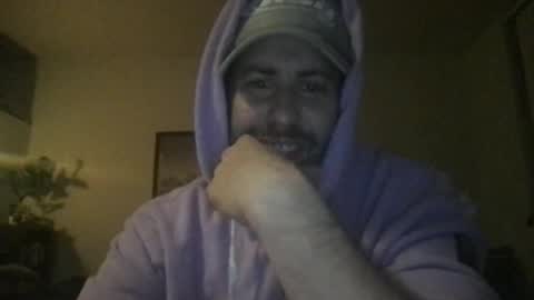 Snapshot of dj_chaterbate chatting on November 26, 3:29 am DJ Chaterbate online show from November 26, 3:29 am