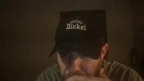 Snapshot of dj_chaterbate chatting on December 15, 8:46 pm DJ Chaterbate online show from December 15, 8:46 pm