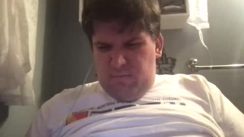 Snapshot of dj_stud chatting on February 10, 5:25 am dj_stud online show from February 10, 5:25 am