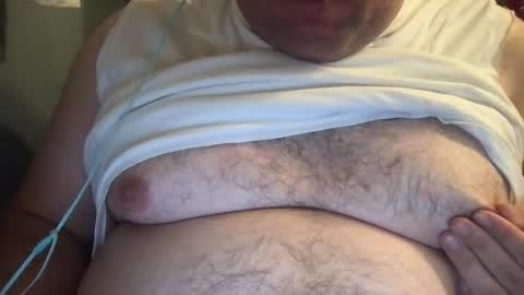 Snapshot of dj_stud chatting on December 4, 3:38 am dj_stud online show from December 4, 3:38 am