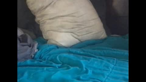 Snapshot of djhungblack chatting on October 23, 9:24 pm djhungblack online show from October 23, 9:24 pm