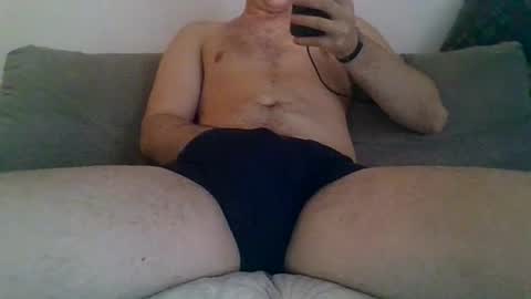 djokiii00 online show from December 5, 9:51 am