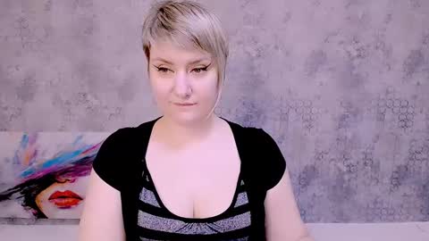 Snapshot of djullia chatting on March 9, 12:20 pm djullia online show from March 9, 12:20 pm