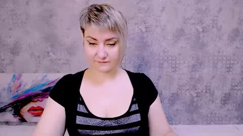 Snapshot of djullia chatting on October 3, 5:26 am djullia online show from October 3, 5:26 am