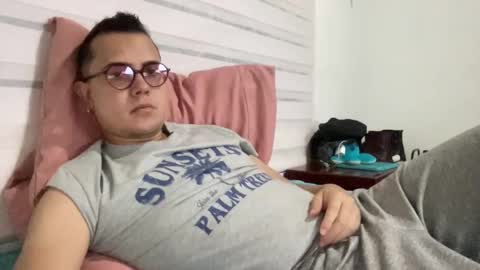 Liam Bon online show from November 18, 1:48 pm