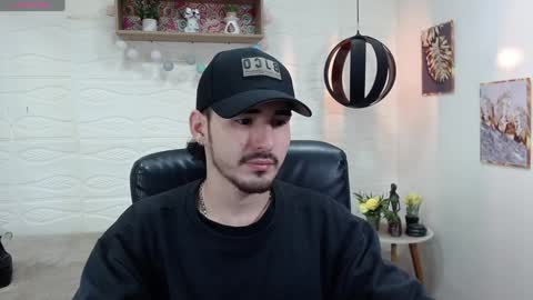 Snapshot of dmitrisanders1 chatting on January 25, 12:26 pm Maybe in pvt online show from January 25, 12:26 pm