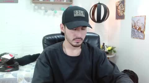 Snapshot of dmitrisanders1 chatting on February 25, 8:51 pm Maybe in pvt online show from February 25, 8:51 pm