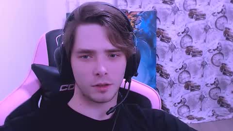 Snapshot of dmitryromanov chatting on November 20, 12:11 am Dead A online show from November 20, 12:11 am