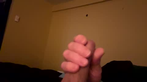 Snapshot of dnice69968127 chatting on February 5, 12:31 am dnice69968127 online show from February 5, 12:31 am