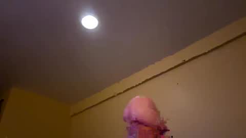 Snapshot of dnice69968127 chatting on February 11, 9:25 pm dnice69968127 online show from February 11, 9:25 pm