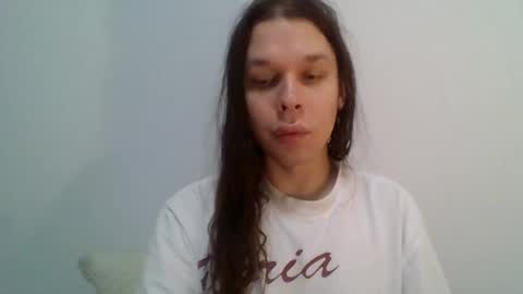 dobb582726 online show from December 18, 9:43 pm