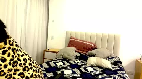 doble_dosis online show from February 19, 11:45 pm