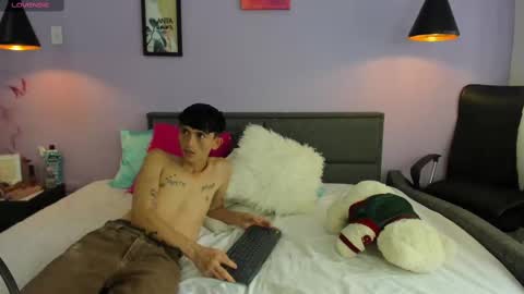 Dodoy Criss online show from September 26, 4:44 pm