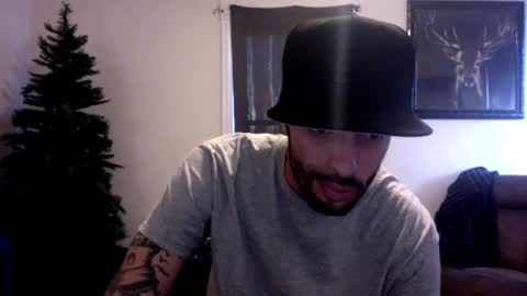 doingmek9 online show from December 17, 7:48 pm