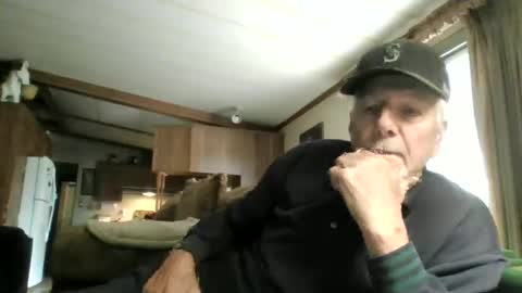 doingmyself69 online show from September 30, 8:14 pm