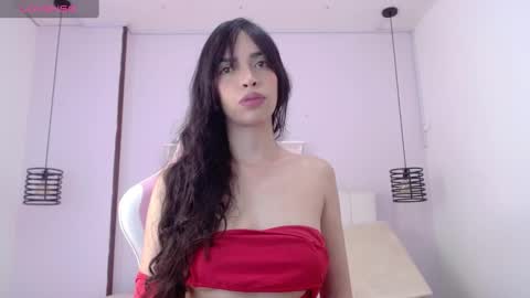Snapshot of dolce_horny chatting on December 13, 3:21 pm Dolce online show from December 13, 3:21 pm