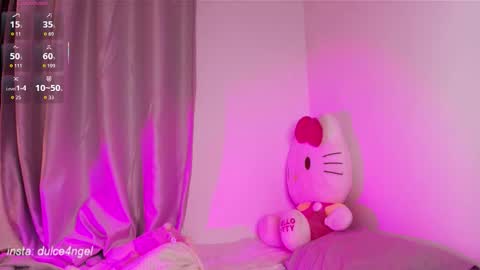 Snapshot of dolceangel__ chatting on November 23, 3:39 am Blair online show from November 23, 3:39 am